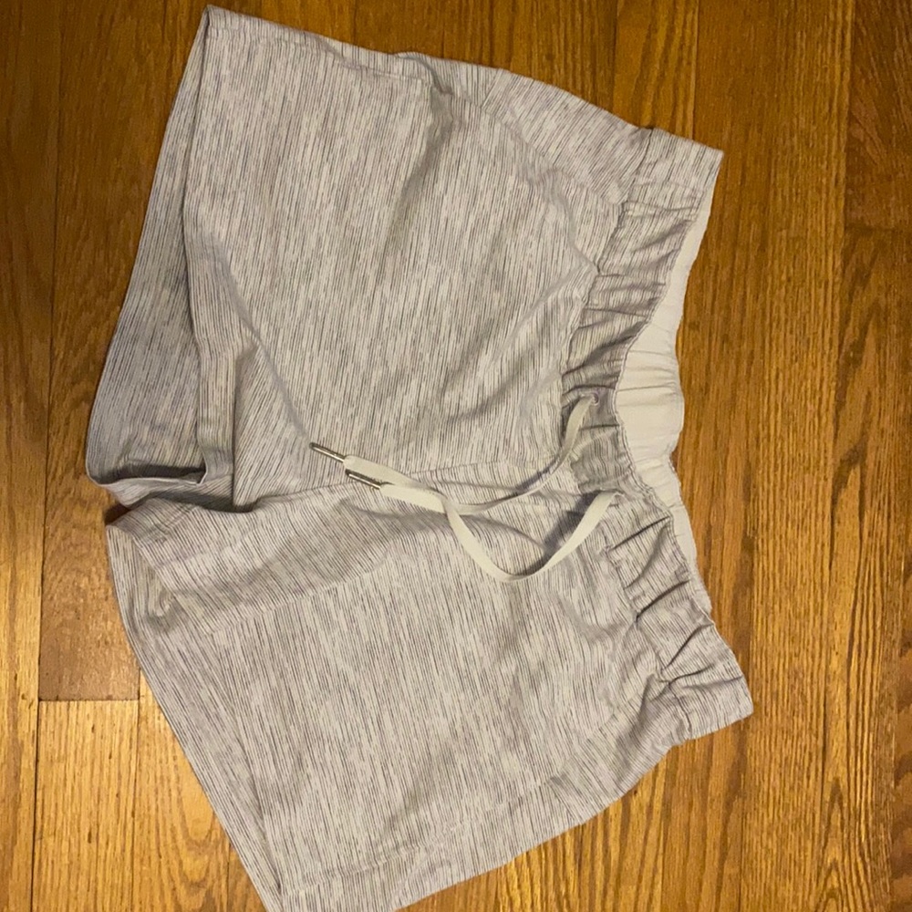 Lululemon on the fly shorts